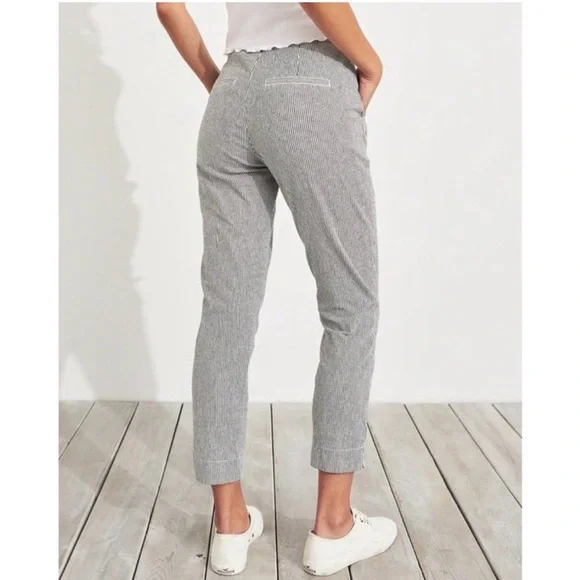 Matching Set - Picture 4 of 7